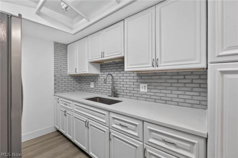 2999 S Bay Drive Westlake OH 44145