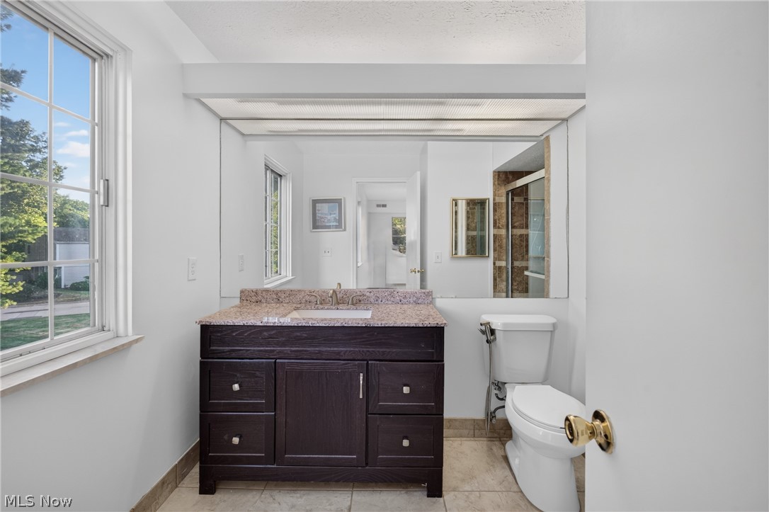 2999 S Bay Drive Westlake OH 44145