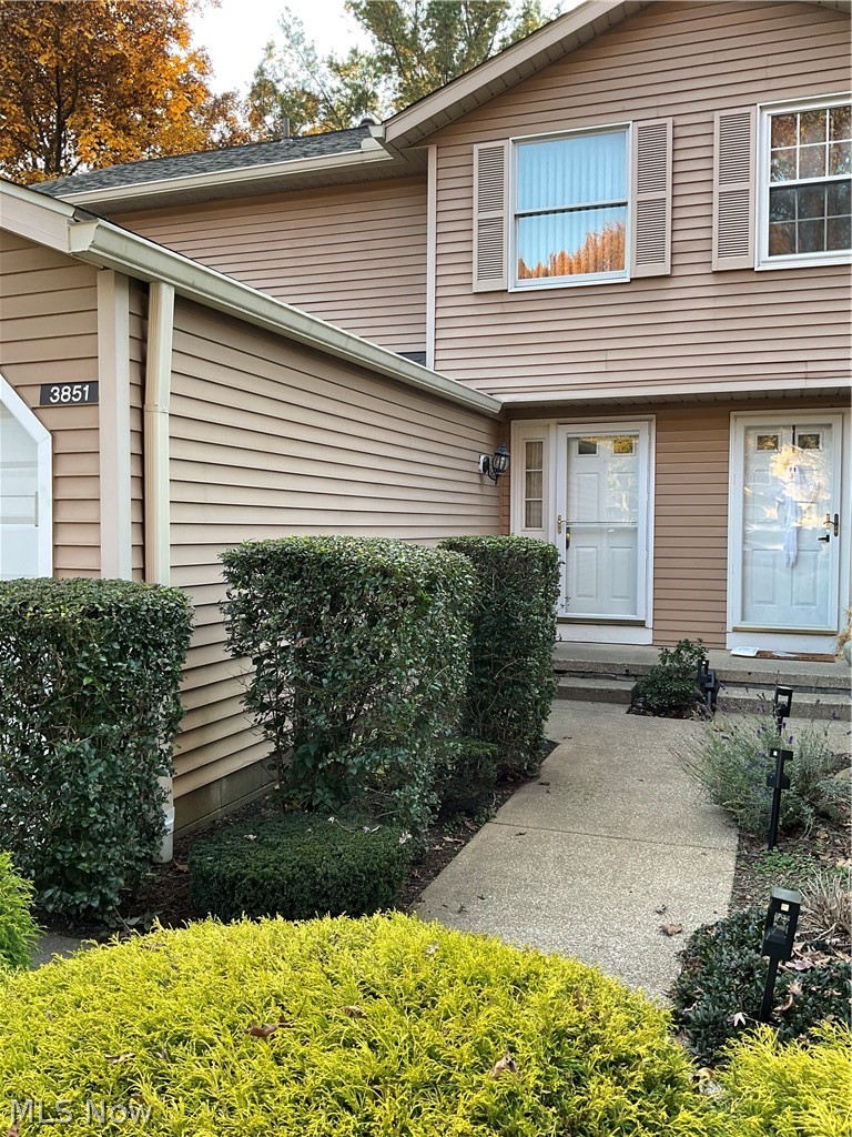 3851 Lake Run Boulevard Stow OH 44224