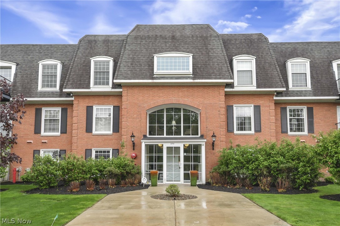22701 Center Ridge Road Rocky River OH 44116
