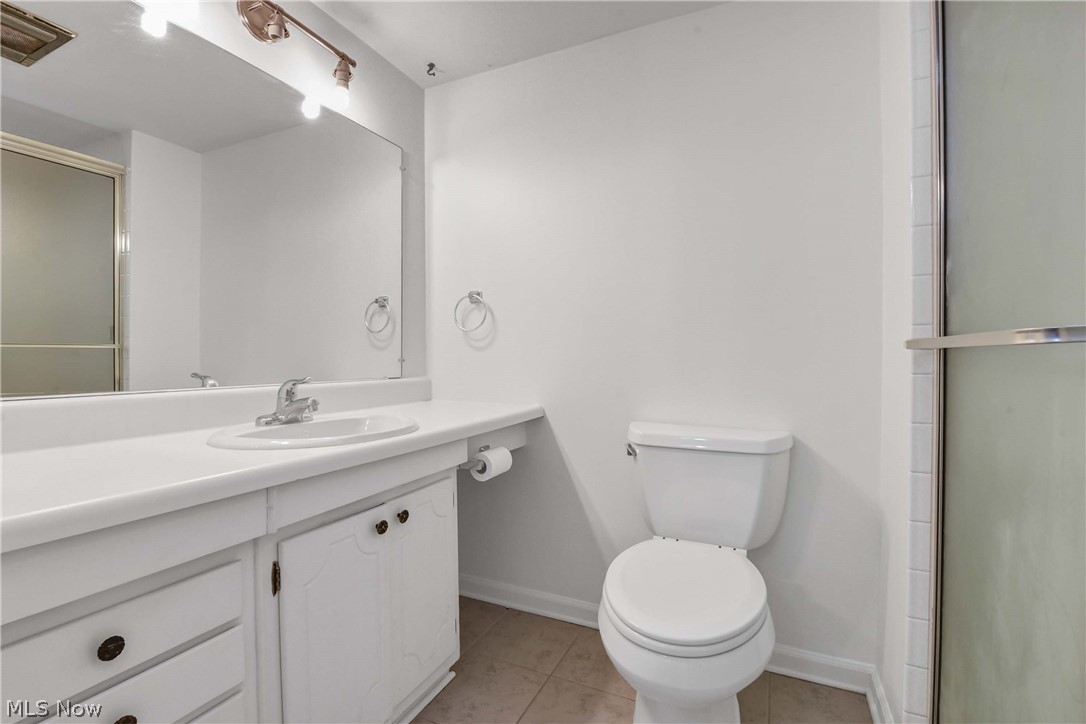 22701 Center Ridge Road Rocky River OH 44116