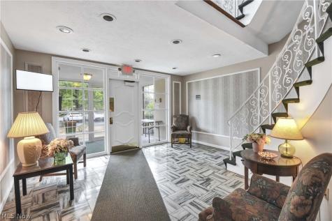 22701 Center Ridge Road Rocky River OH 44116
