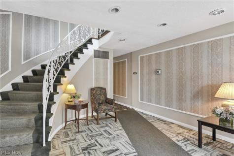 22701 Center Ridge Road Rocky River OH 44116