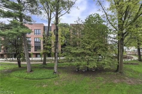 22701 Center Ridge Road Rocky River OH 44116