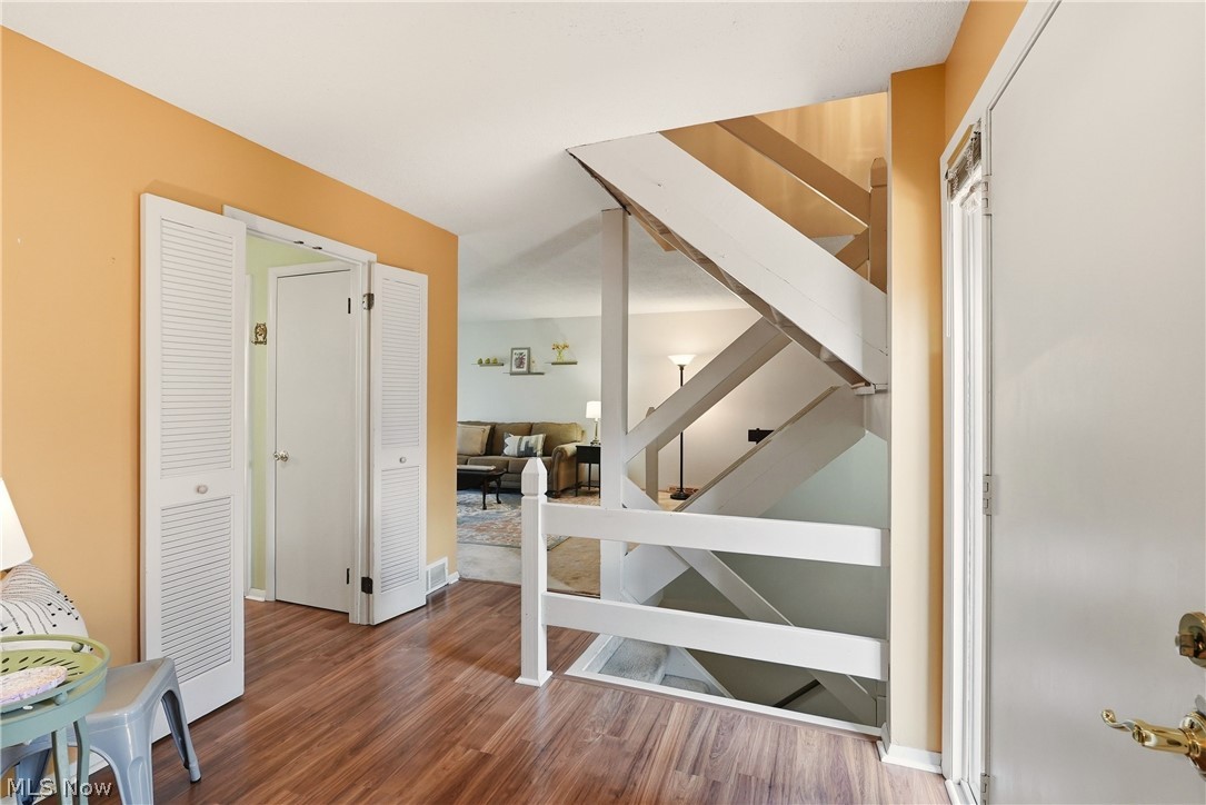 17650 Walnut Trail Chagrin Falls OH 44023