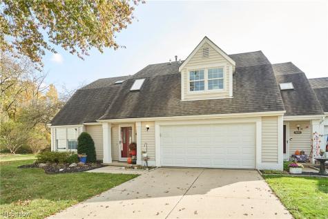 9607 E Idlewood Drive Twinsburg OH 44087