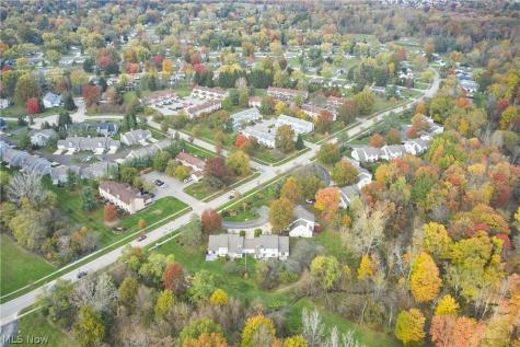 9607 E Idlewood Drive Twinsburg OH 44087