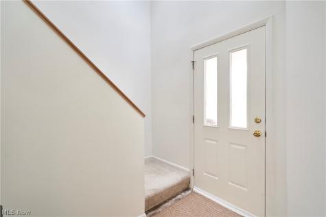 9607 E Idlewood Drive Twinsburg OH 44087