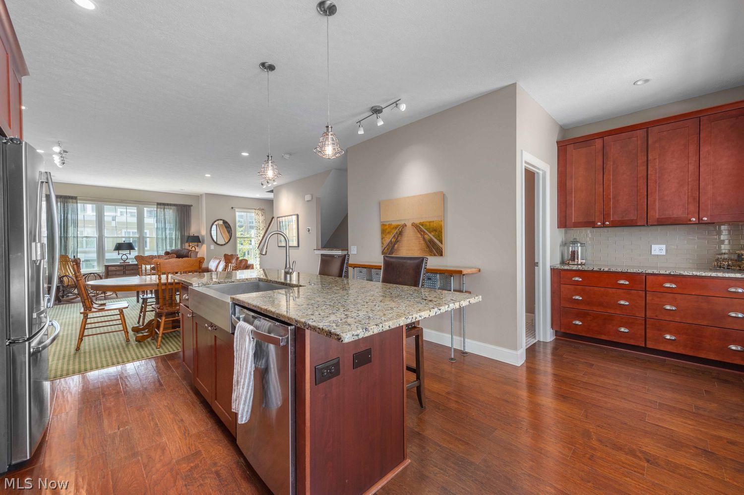 15 Mckinley Place Lakewood OH 44107