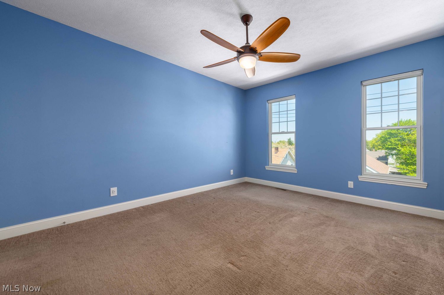 15 Mckinley Place Lakewood OH 44107