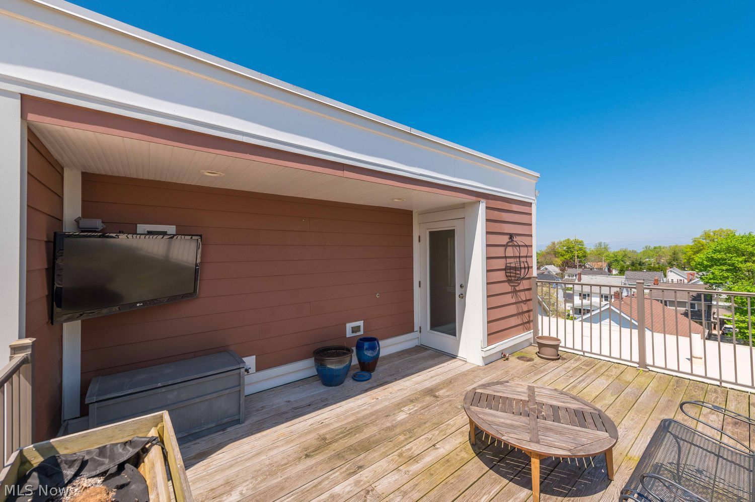 15 Mckinley Place Lakewood OH 44107