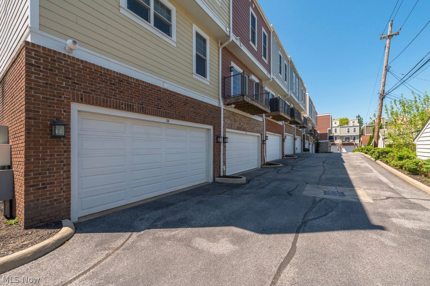 15 Mckinley Place Lakewood OH 44107