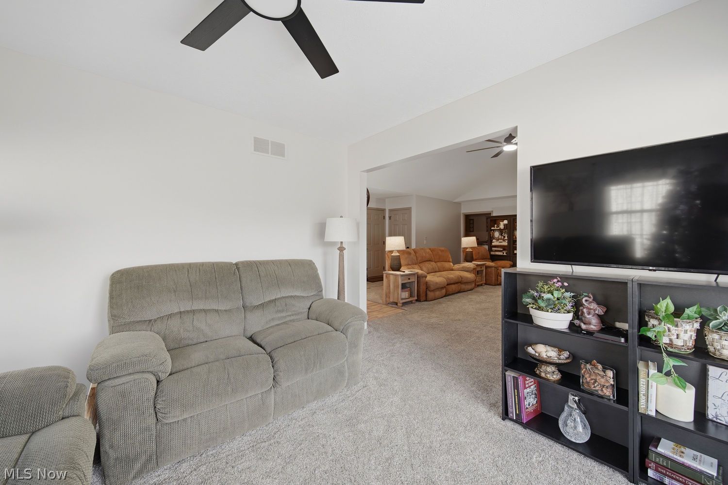 2843 12th Street NW Massillon OH 44646