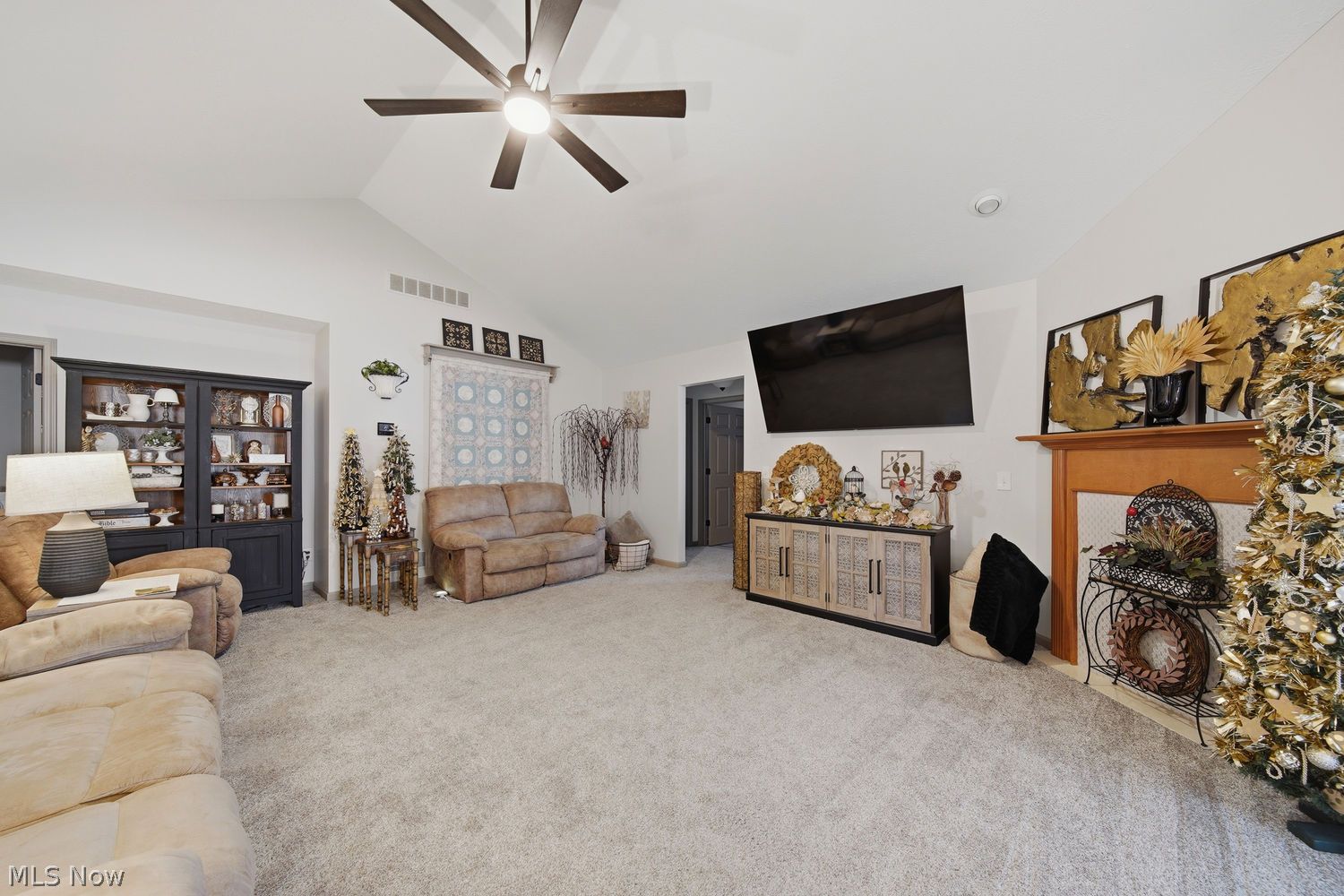 2843 12th Street NW Massillon OH 44646