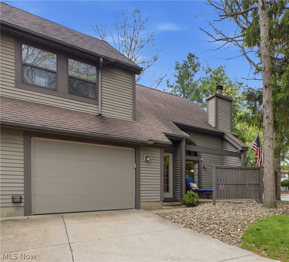 1323 Red Tail Hawk Court Boardman OH 44512