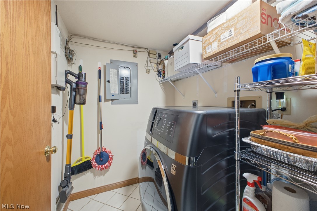 1323 Red Tail Hawk Court Boardman OH 44512