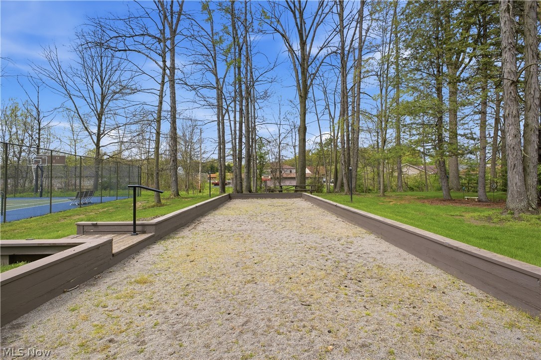 1323 Red Tail Hawk Court Boardman OH 44512