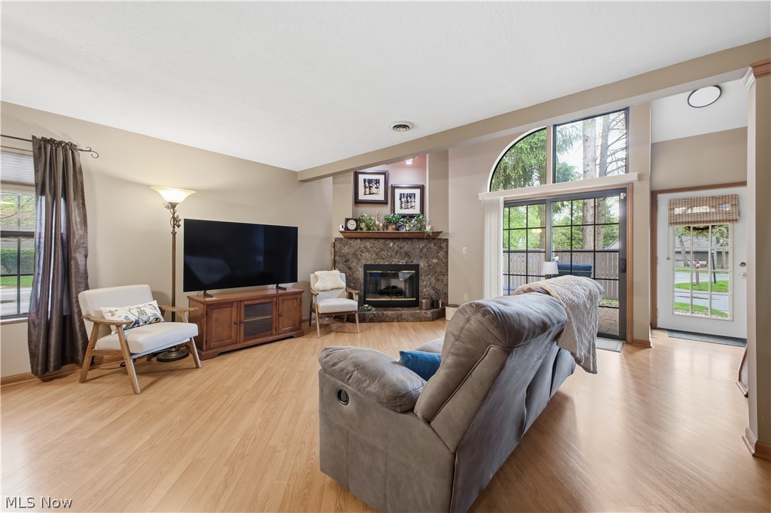 1323 Red Tail Hawk Court Boardman OH 44512
