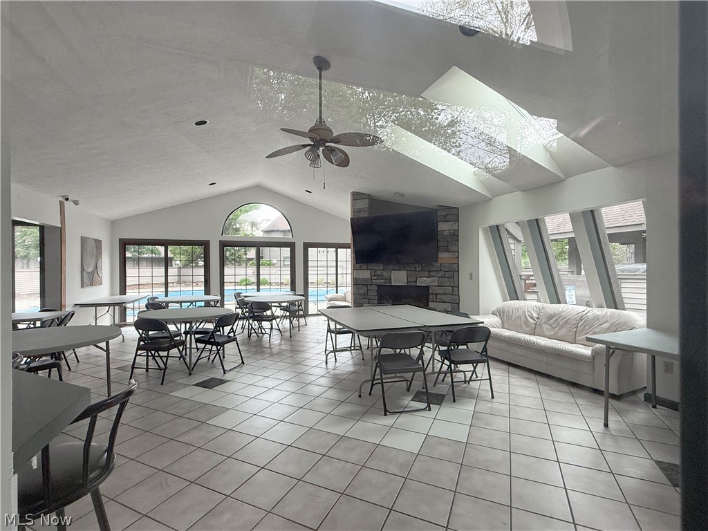 1323 Red Tail Hawk Court Boardman OH 44512