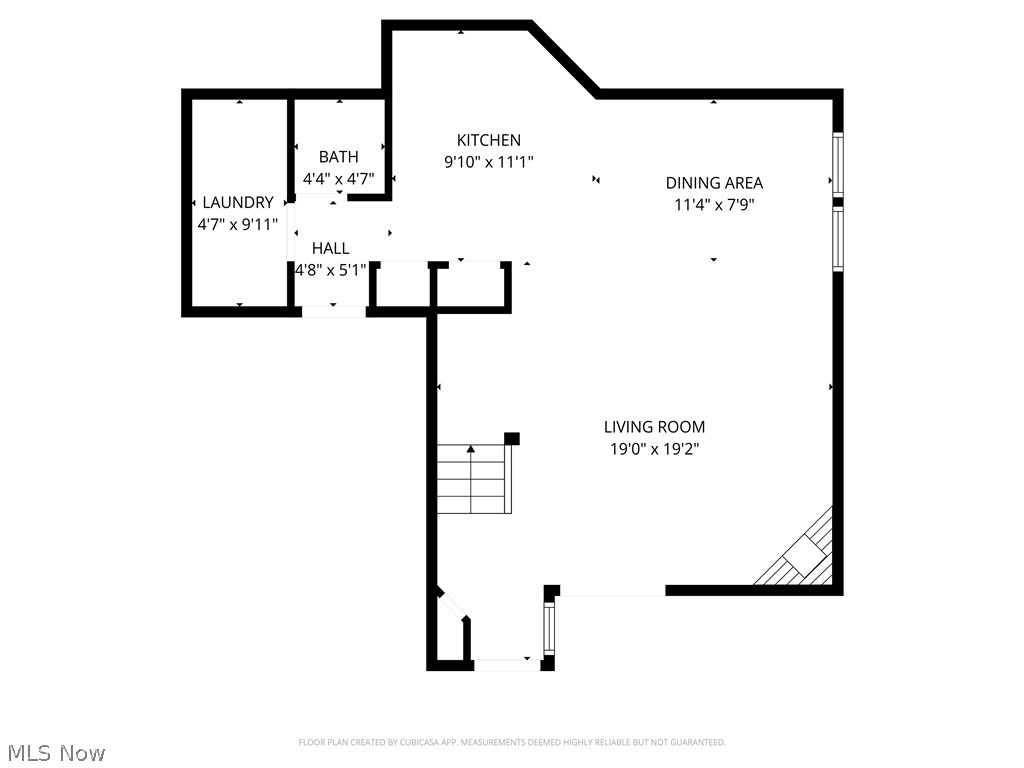 1323 Red Tail Hawk Court Boardman OH 44512
