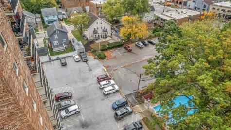 15555 Hilliard Road Lakewood OH 44107
