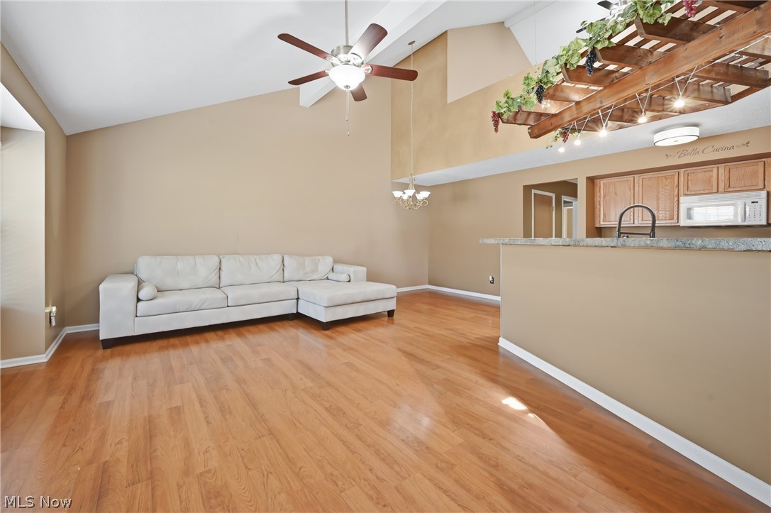 3419 Eagles Loft Cortland OH 44410