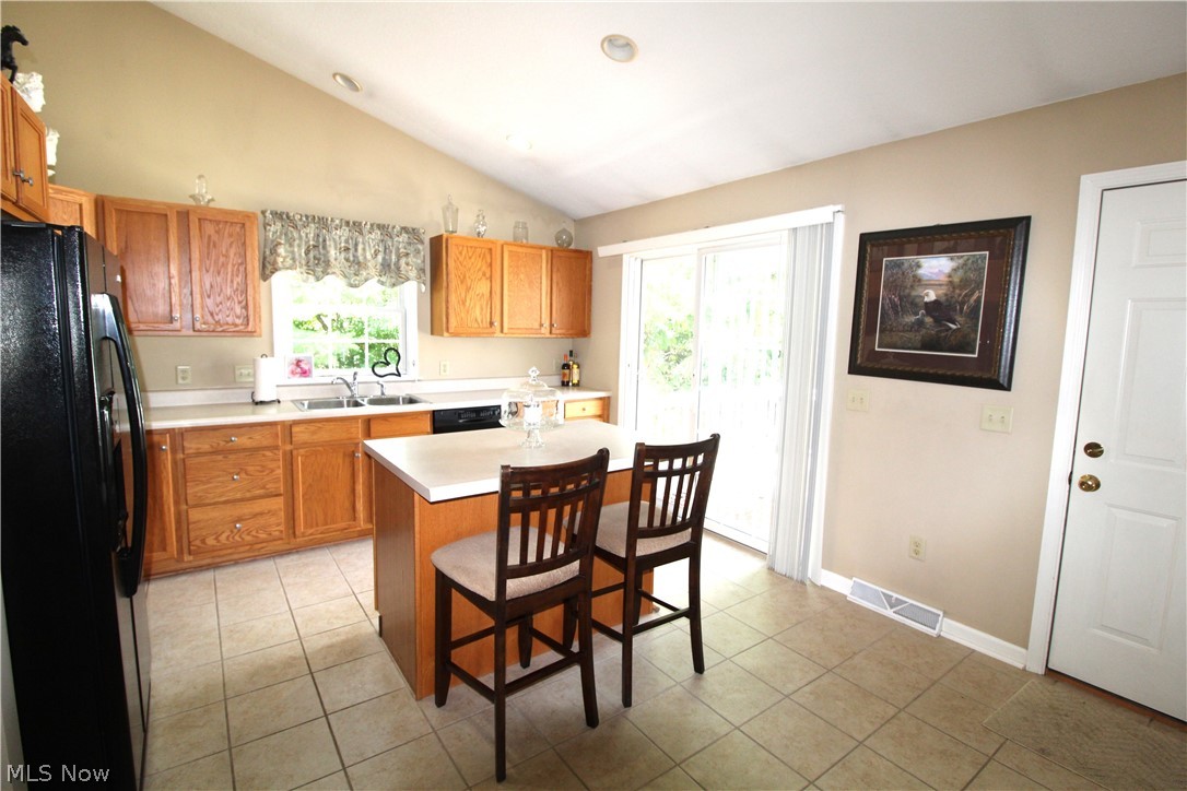 13 Hedgerows New Middletown OH 44442