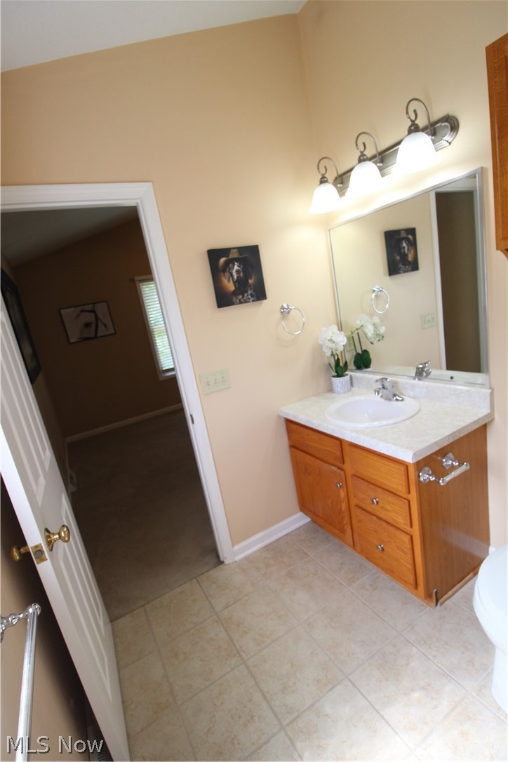 13 Hedgerows New Middletown OH 44442