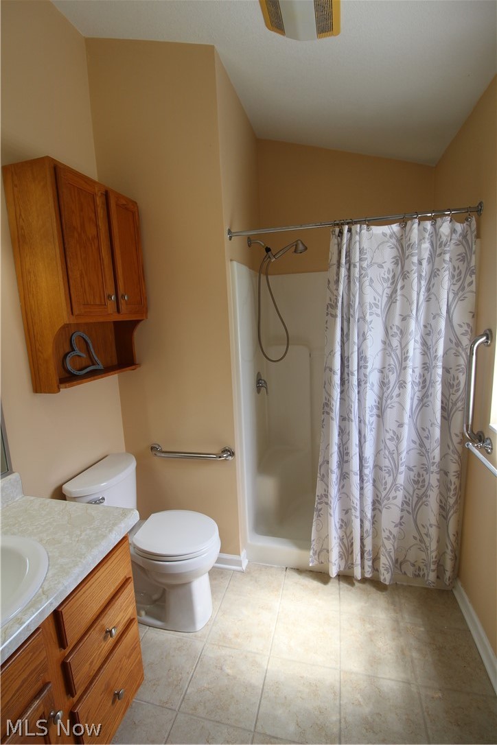 13 Hedgerows New Middletown OH 44442