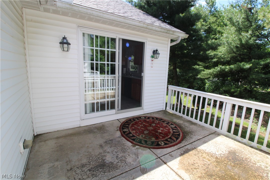 13 Hedgerows New Middletown OH 44442