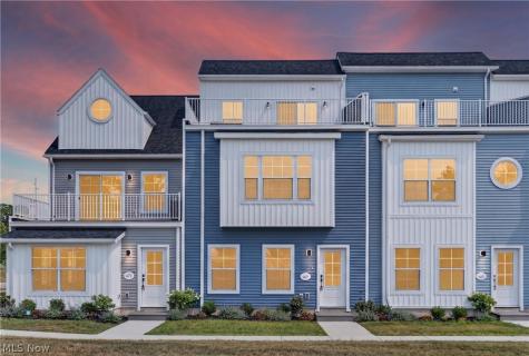 469 Harbor Lane Lorain OH 44052