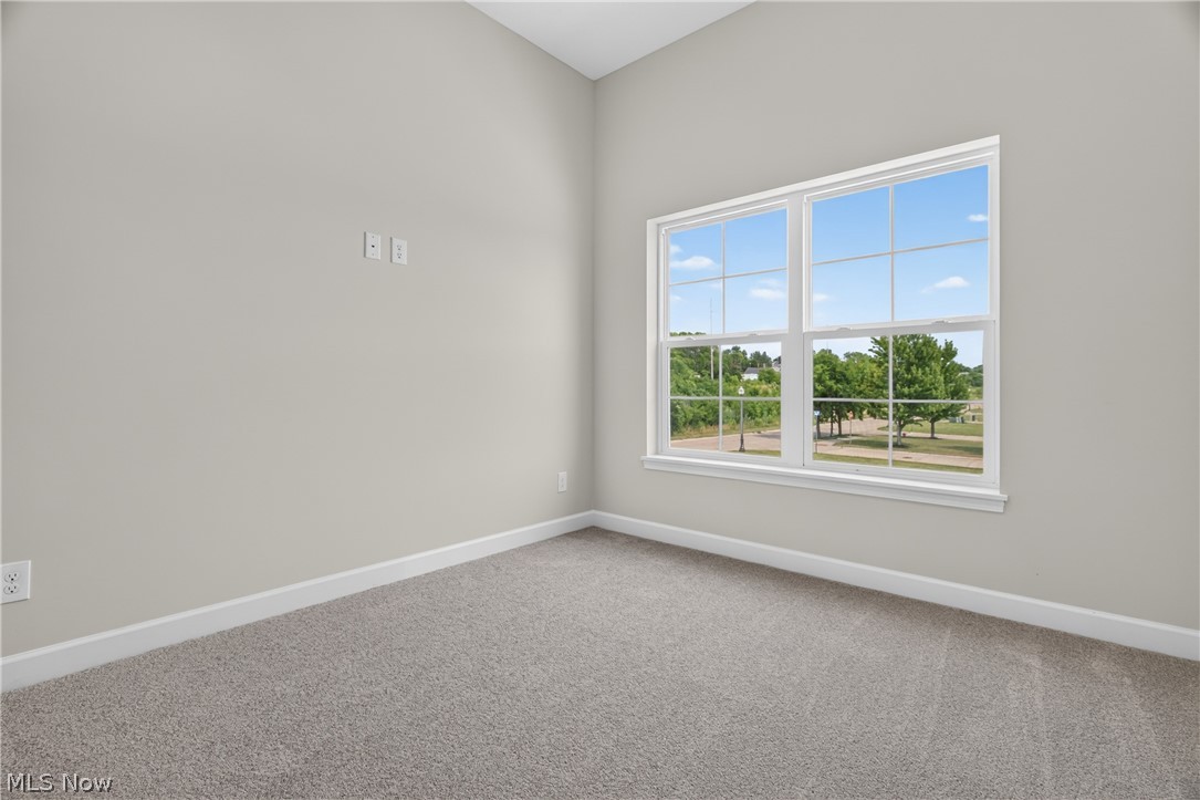 469 Harbor Lane Lorain OH 44052