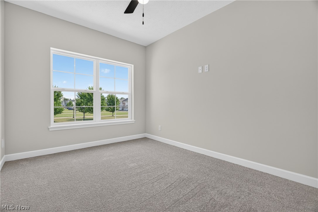 469 Harbor Lane Lorain OH 44052