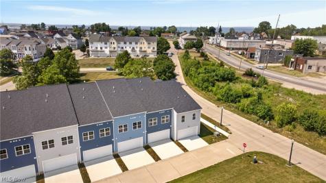 469 Harbor Lane Lorain OH 44052