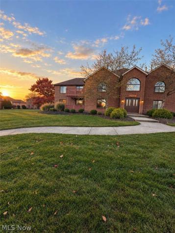 8609 Scenicview Drive Broadview Heights OH 44147