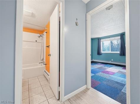 521 Tollis Broadview Heights OH 44147