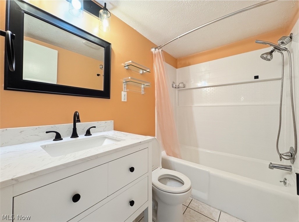521 Tollis Broadview Heights OH 44147