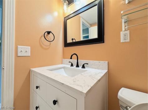 521 Tollis Broadview Heights OH 44147