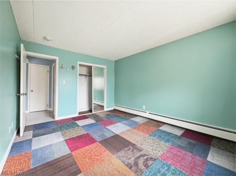 521 Tollis Broadview Heights OH 44147