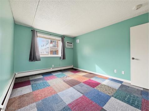 521 Tollis Broadview Heights OH 44147