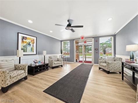 521 Tollis Broadview Heights OH 44147