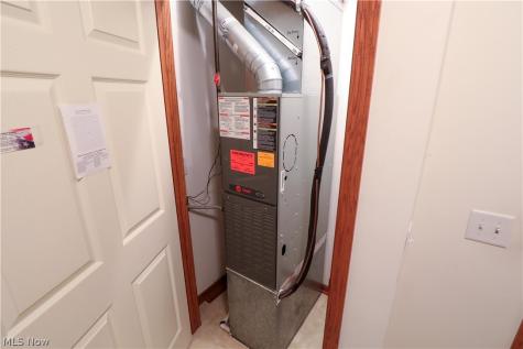 312 W Glen Elyria OH 44035