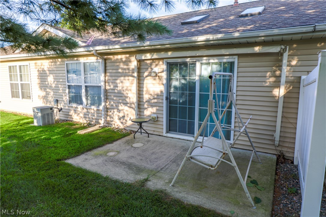 312 W Glen Elyria OH 44035