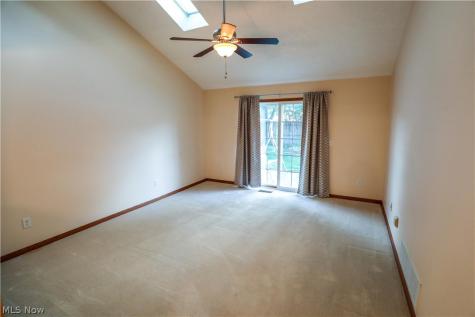 312 W Glen Elyria OH 44035