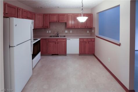 312 W Glen Elyria OH 44035