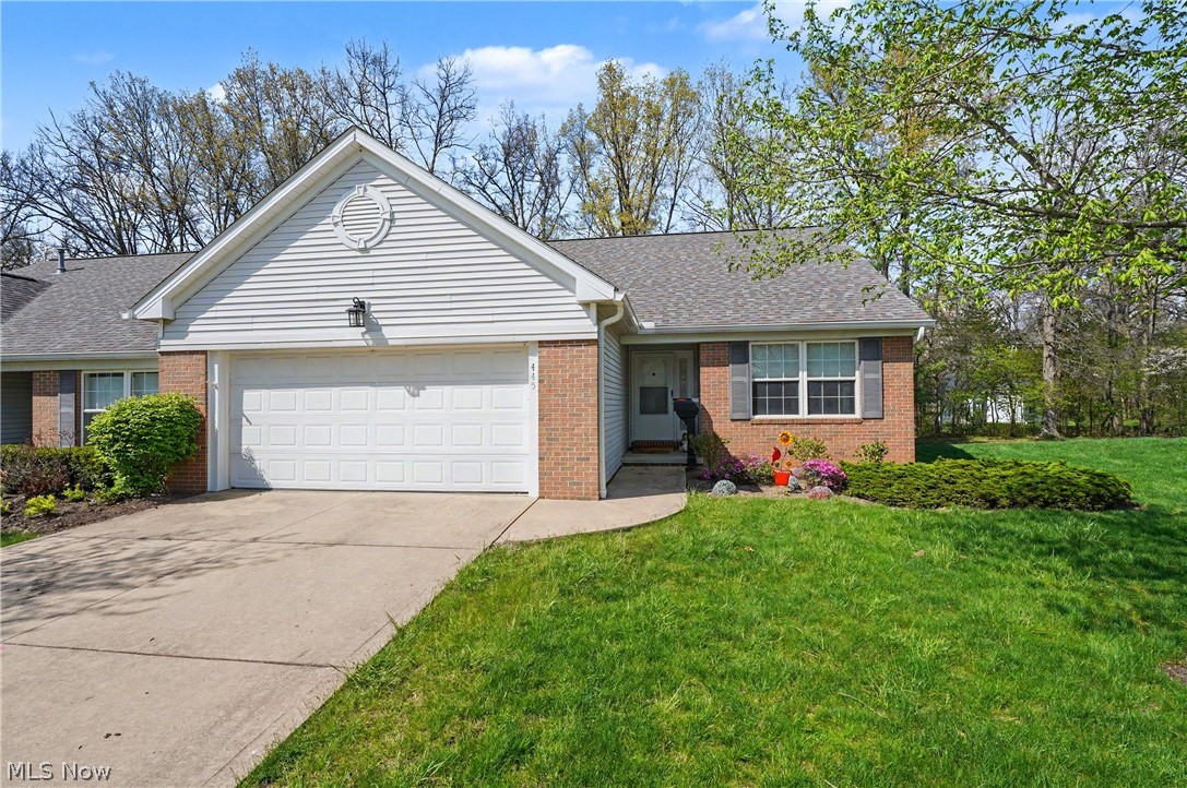 445 E Reserve Drive Cuyahoga Falls OH 44223
