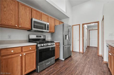445 E Reserve Drive Cuyahoga Falls OH 44223