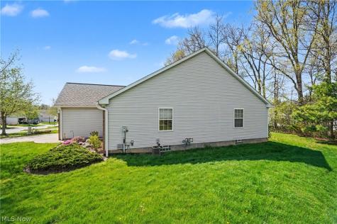 445 E Reserve Drive Cuyahoga Falls OH 44223