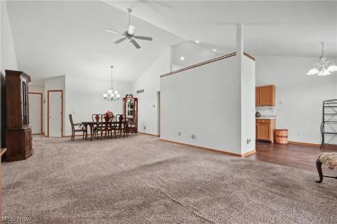 445 E Reserve Drive Cuyahoga Falls OH 44223