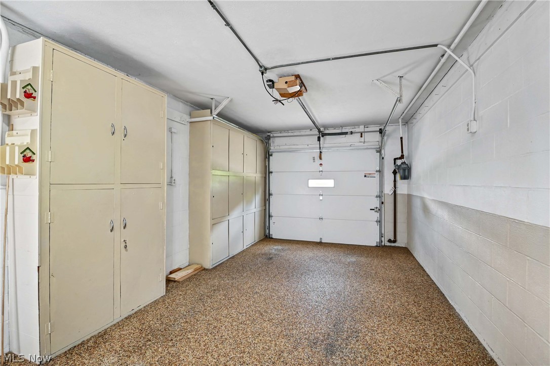 2793 Pease Drive Rocky River OH 44116
